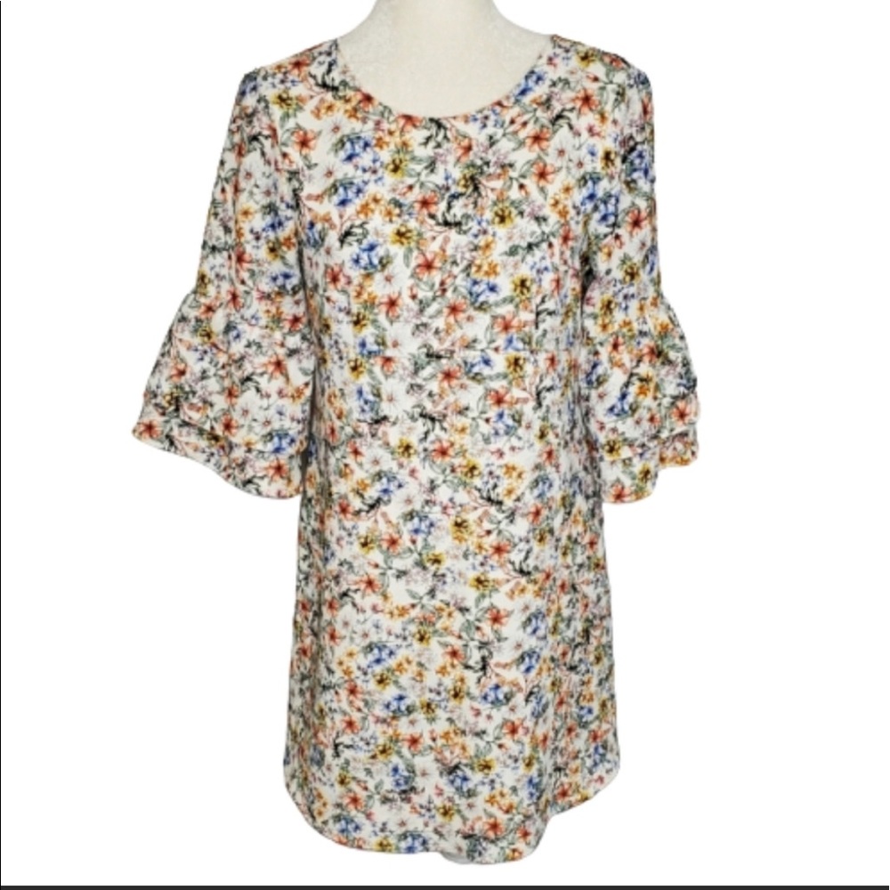 ZARA ruffle bell sleeve low back floral mini dress